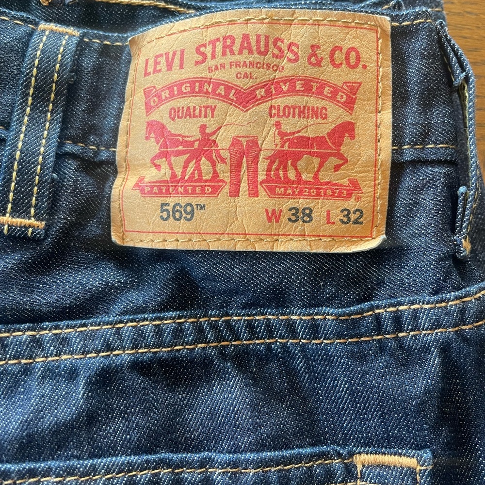 Levi’s 569